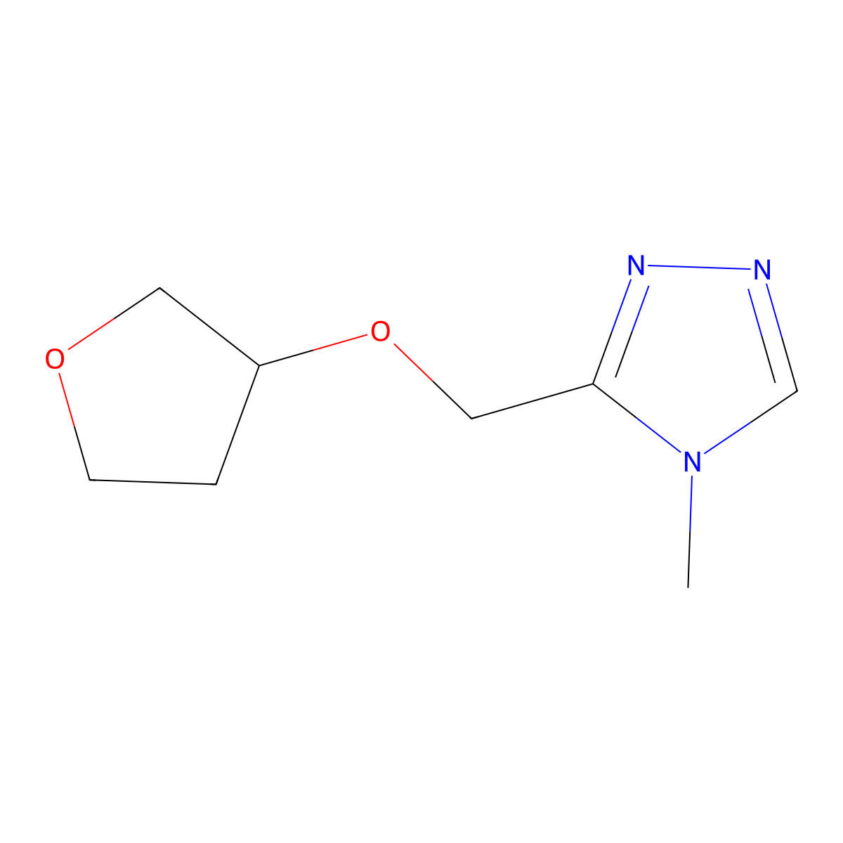 4-methyl-3-[(oxolan-3-yloxy)methyl]-4H-1,2,4-triazole molecular structure, CAS 2640945-71-5