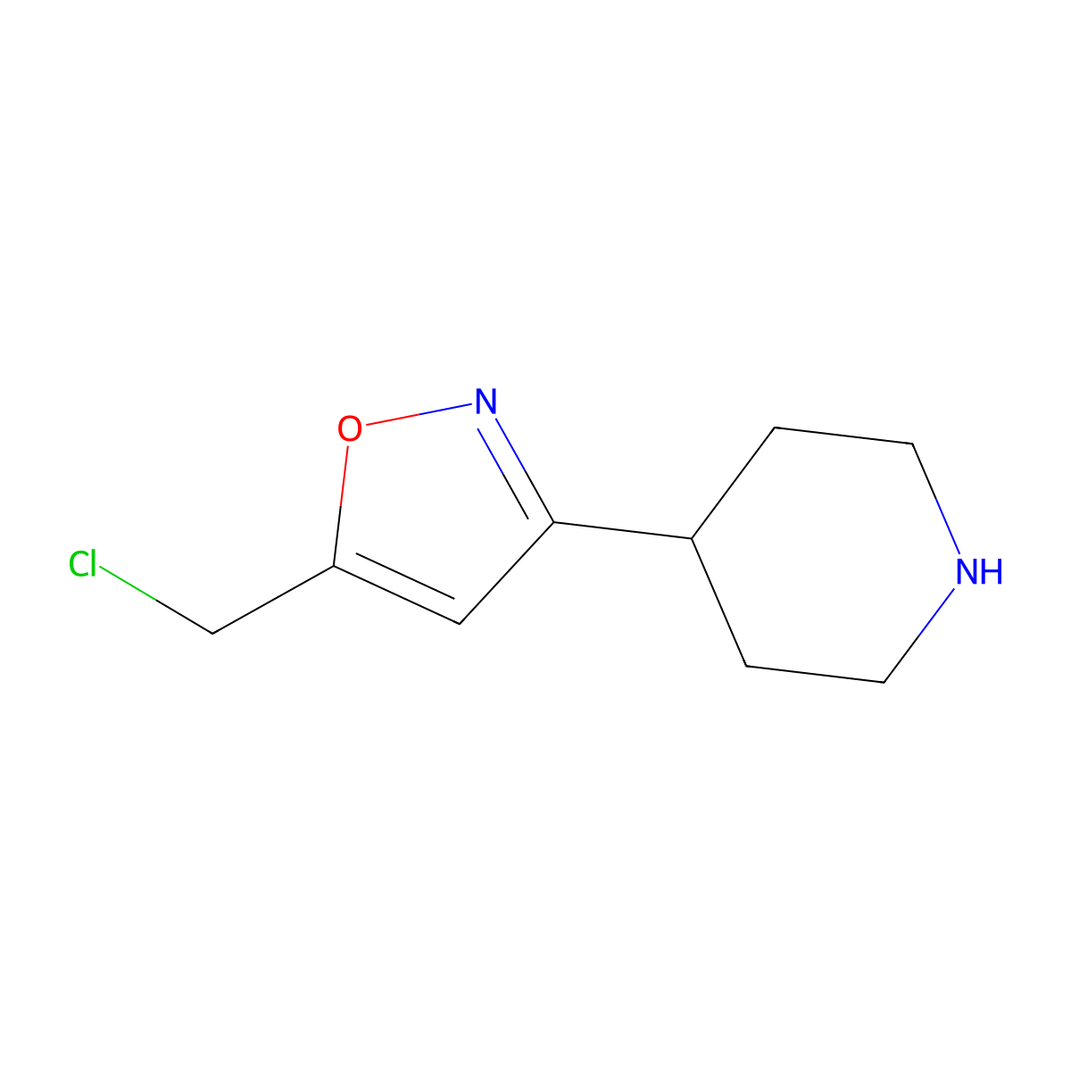 4-[5-(Chloromethyl)-1,2-oxazol-3-yl]piperidine molecular structure, CAS 2680760-20-5