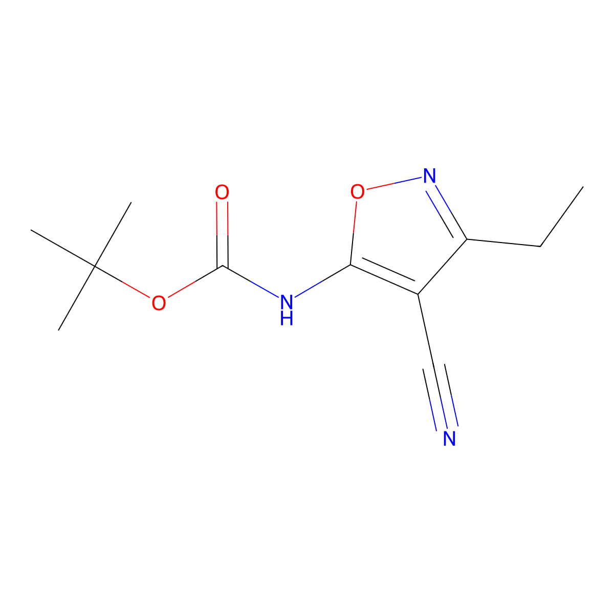 tert-butyl N-(4-cyano-3-ethyl-1,2-oxazol-5-yl)carbamate molecular structure, CAS 2680766-29-2