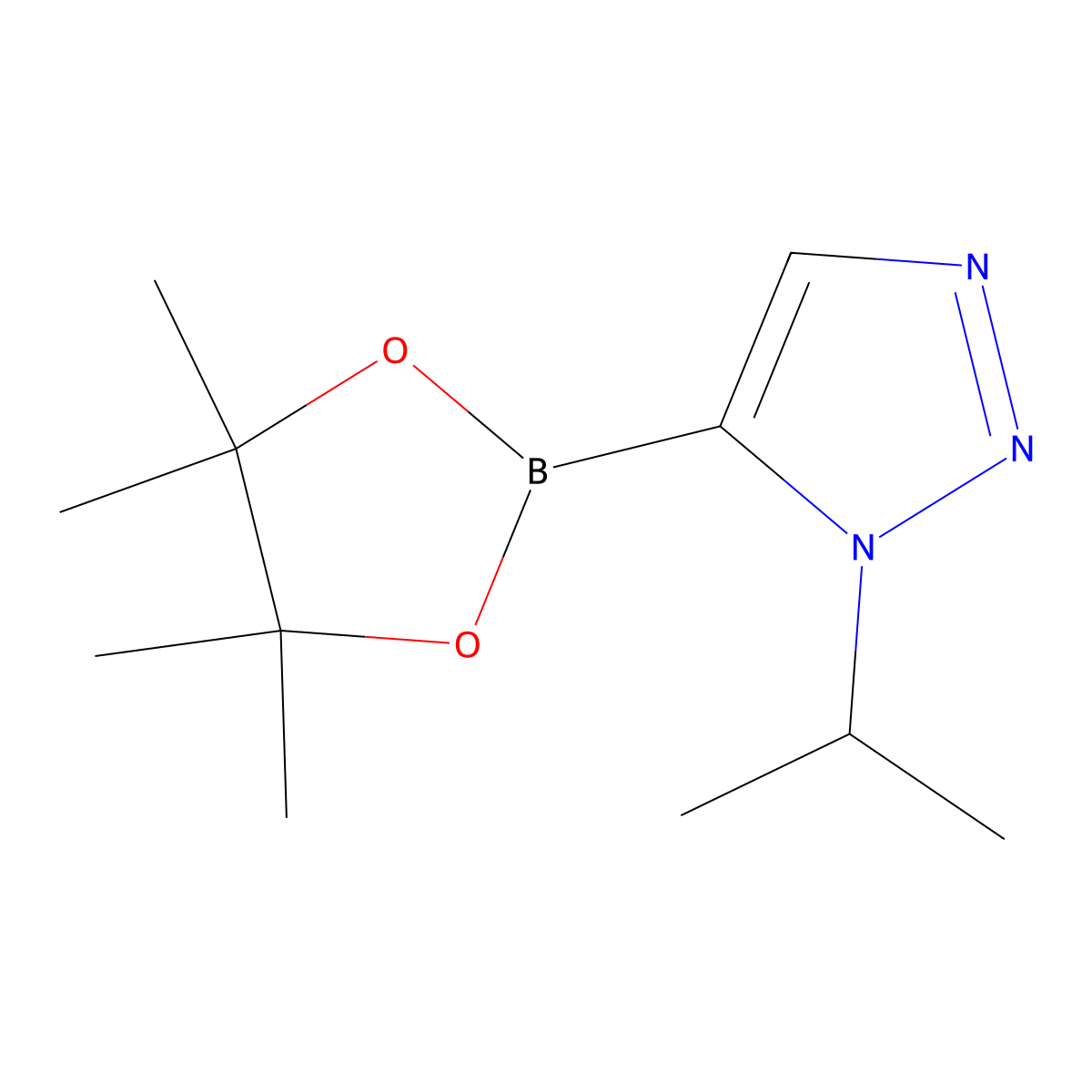 1-(propan-2-yl)-5-(tetramethyl-1,3,2-dioxaborolan-2-yl)-1H-1,2,3-triazole molecular structure, CAS 2710298-11-4