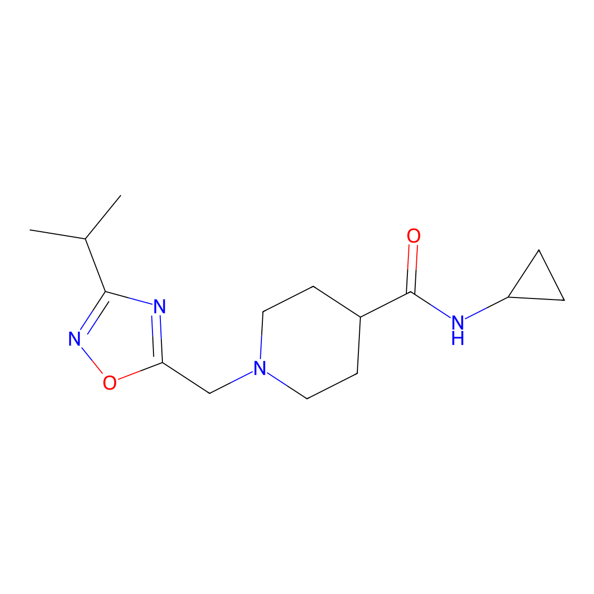 N-cyclopropyl-1-{[3-(propan-2-yl)-1,2,4-oxadiazol-5-yl]methyl}piperidine-4-carboxamide molecular structure, CAS 2741911-30-6