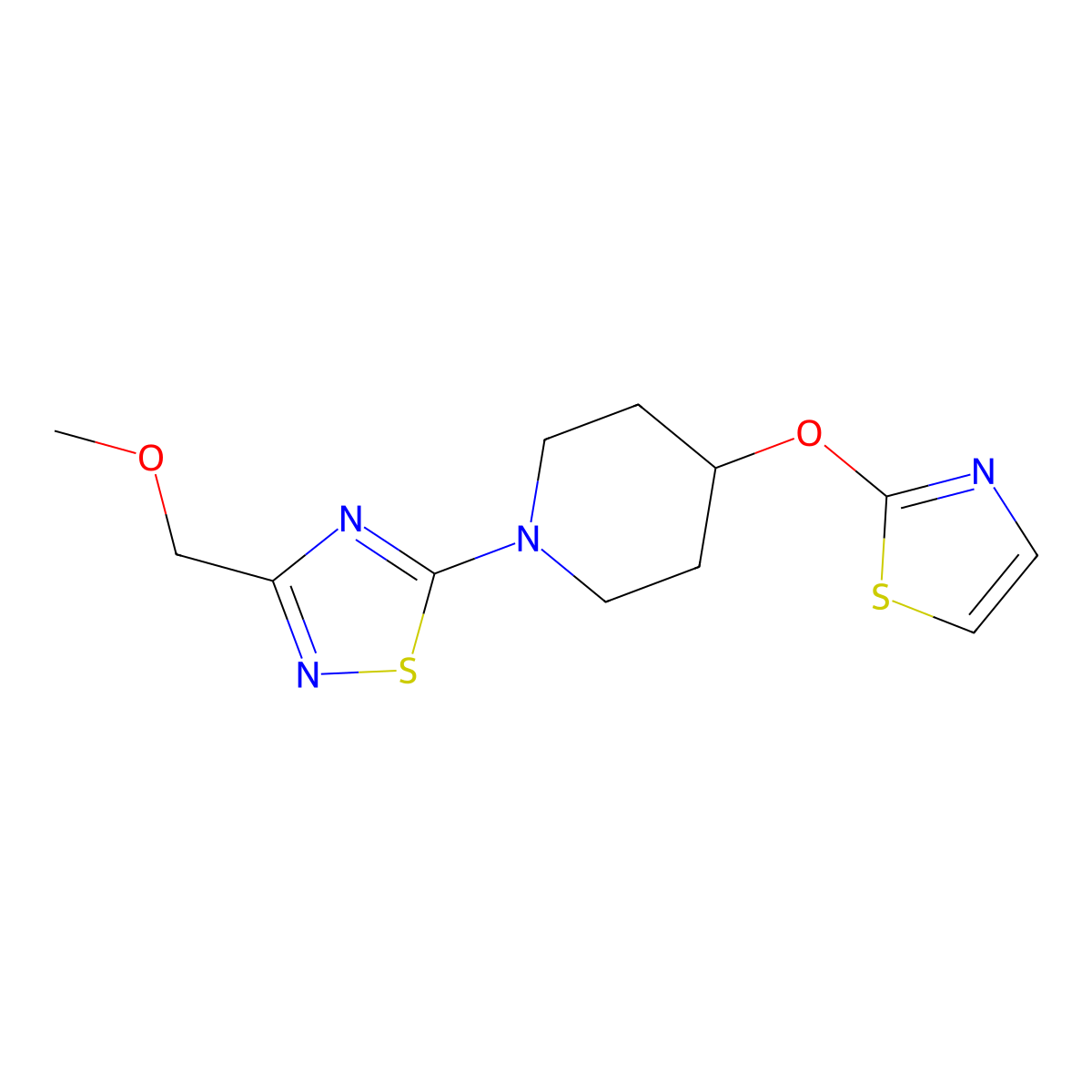 1-[3-(Methoxymethyl)-1,2,4-thiadiazol-5-yl]-4-(1,3-thiazol-2-yloxy)piperidine molecular structure, CAS 2741928-76-5