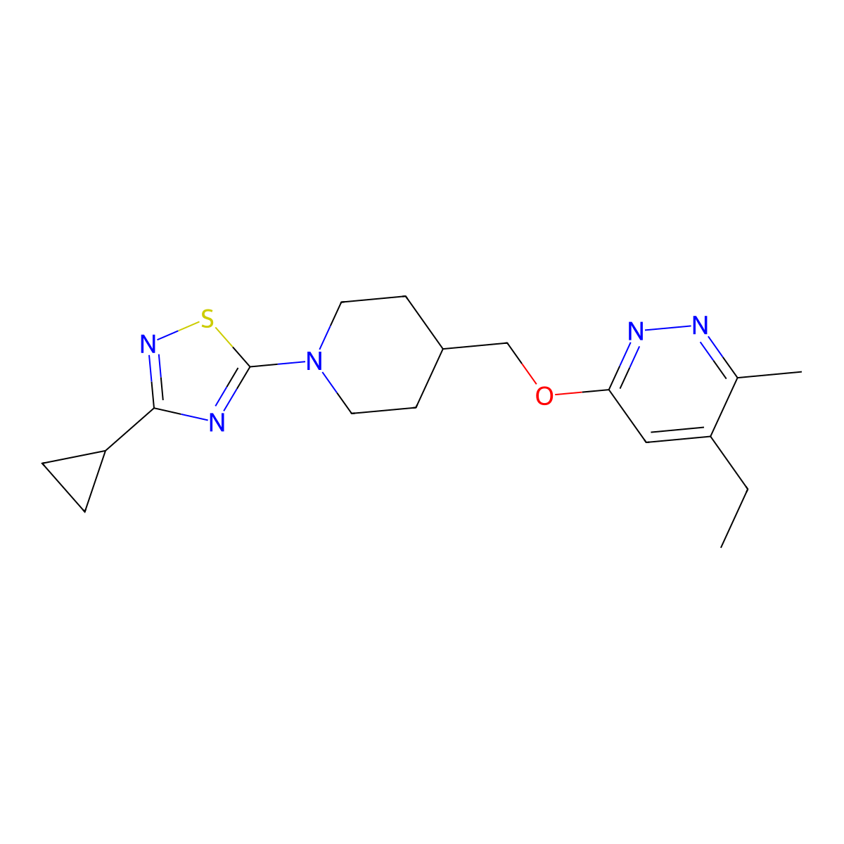 6-{[1-(3-Cyclopropyl-1,2,4-thiadiazol-5-yl)piperidin-4-yl]methoxy}-4-ethyl-3-methylpyridazine molecular structure, CAS 2741955-08-6