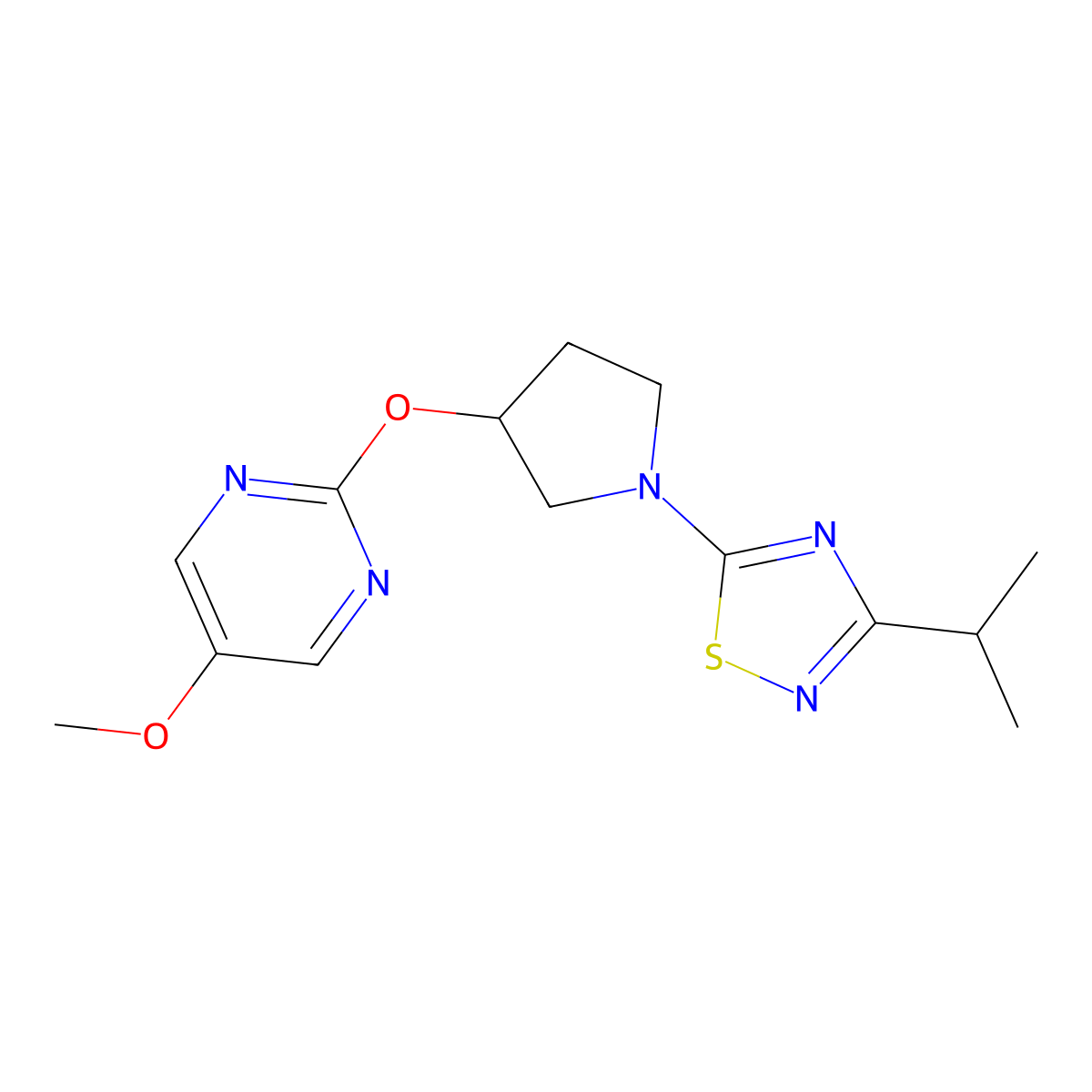 5-Methoxy-2-({1-[3-(propan-2-yl)-1,2,4-thiadiazol-5-yl]pyrrolidin-3-yl}oxy)pyrimidine molecular structure, CAS 2742051-31-4