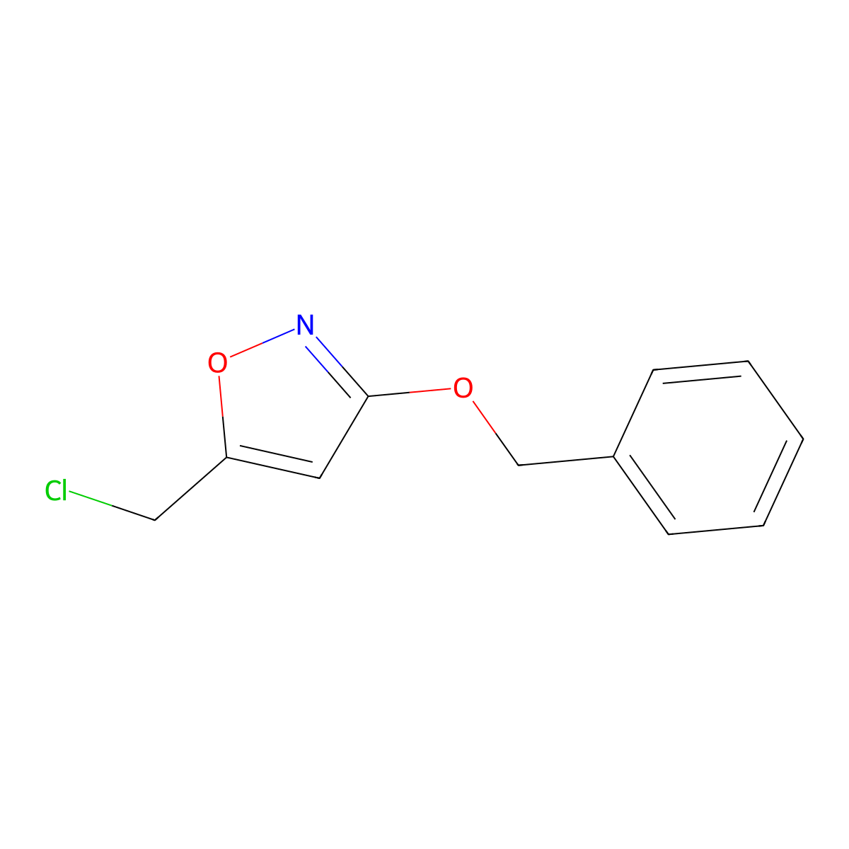 3-(Benzyloxy)-5-(chloromethyl)-1,2-oxazole molecular structure, CAS 2758661-54-8