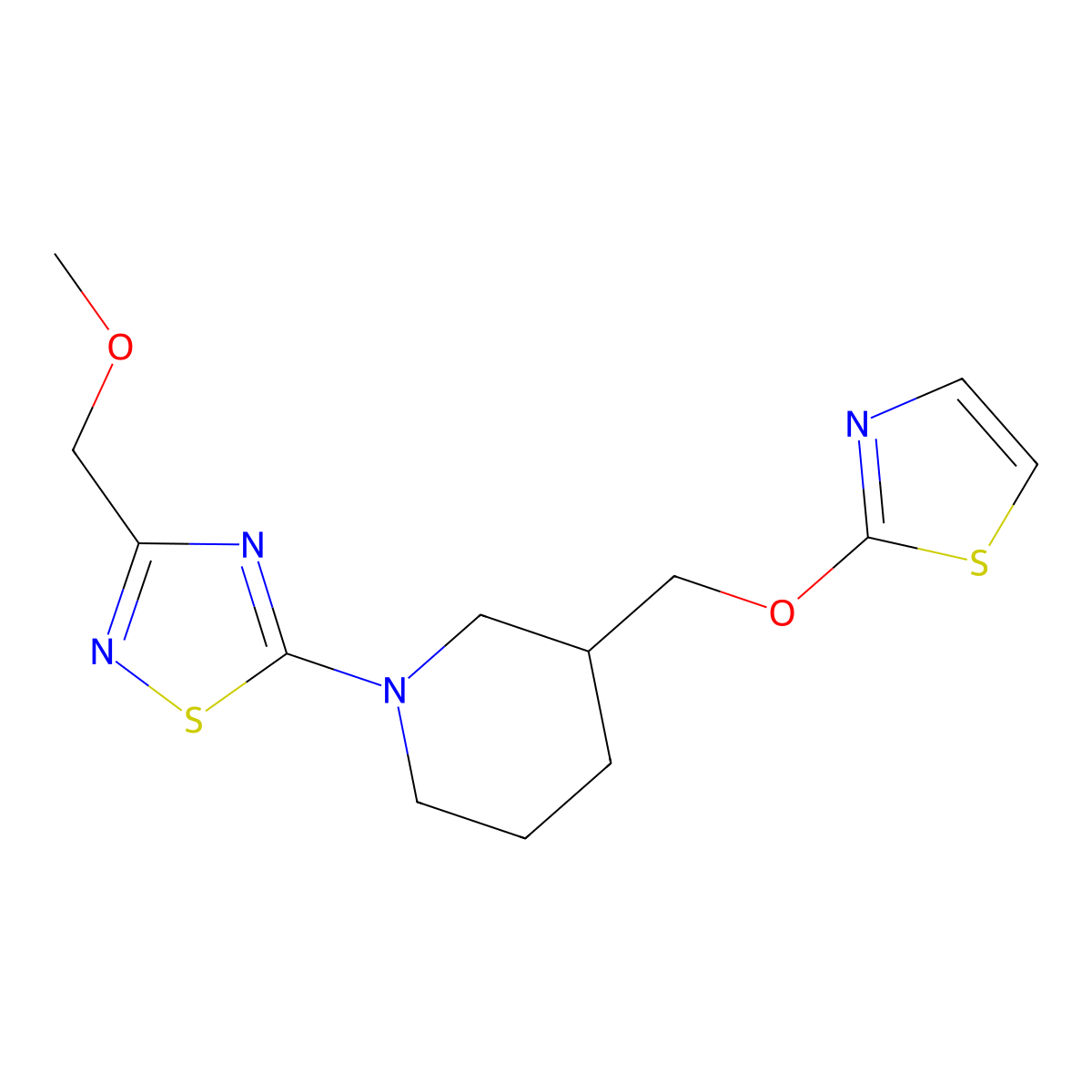 1-[3-(Methoxymethyl)-1,2,4-thiadiazol-5-yl]-3-[(1,3-thiazol-2-yloxy)methyl]piperidine molecular structure, CAS 2770582-16-4