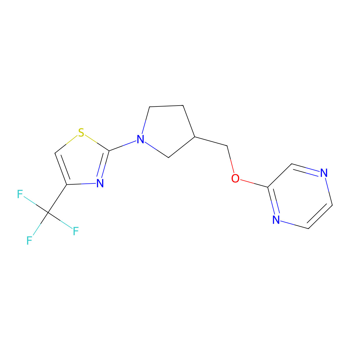 2-({1-[4-(Trifluoromethyl)-1,3-thiazol-2-yl]pyrrolidin-3-yl}methoxy)pyrazine molecular structure, CAS 2770590-22-0