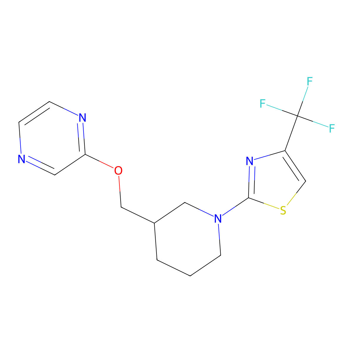 2-({1-[4-(Trifluoromethyl)-1,3-thiazol-2-yl]piperidin-3-yl}methoxy)pyrazine molecular structure, CAS 2770592-08-8