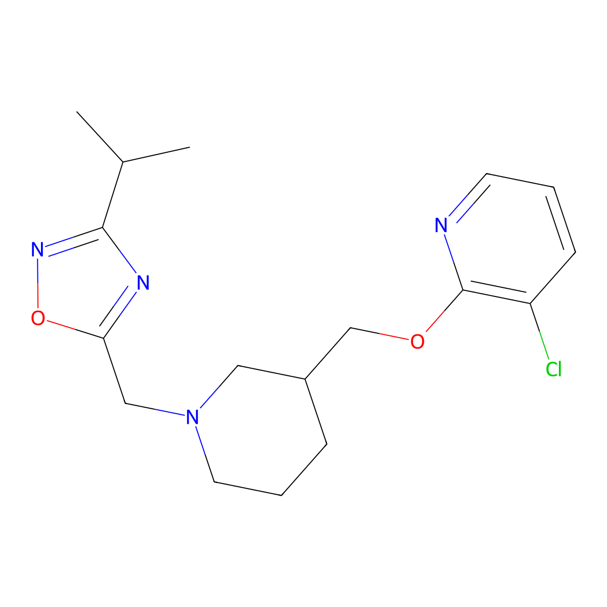 3-Chloro-2-[(1-{[3-(propan-2-yl)-1,2,4-oxadiazol-5-yl]methyl}piperidin-3-yl)methoxy]pyridine molecular structure, CAS 2770635-70-4