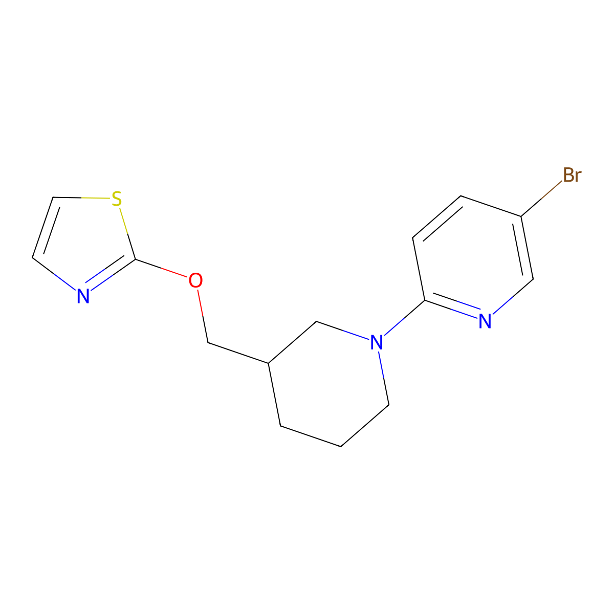5-Bromo-2-{3-[(1,3-thiazol-2-yloxy)methyl]piperidin-1-yl}pyridine molecular structure, CAS 2877649-78-8