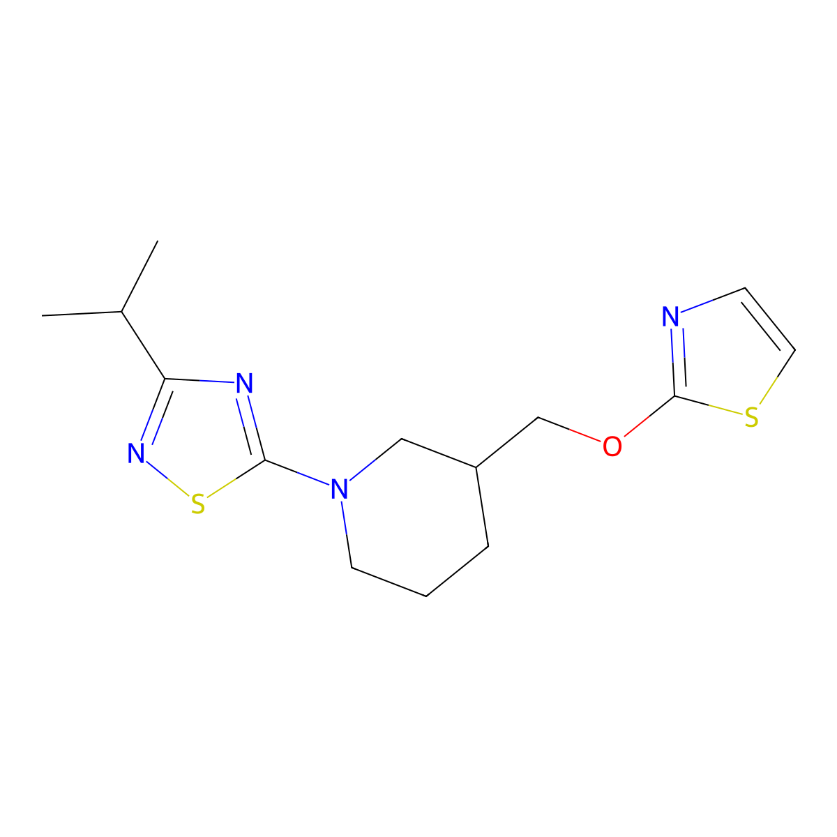 1-[3-(Propan-2-yl)-1,2,4-thiadiazol-5-yl]-3-[(1,3-thiazol-2-yloxy)methyl]piperidine molecular structure, CAS 2877690-61-2