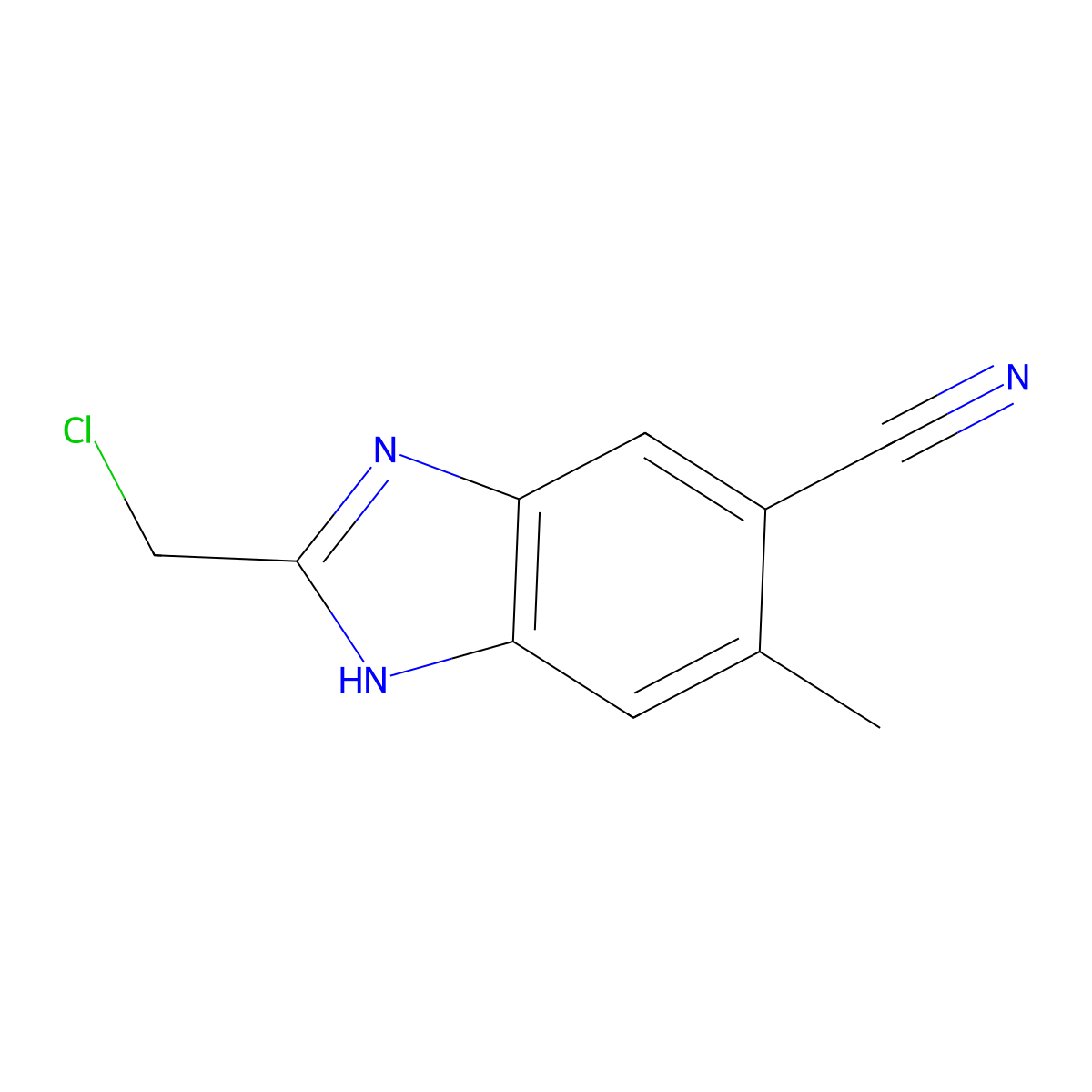 2-(chloromethyl)-6-methyl-1H-1,3-benzodiazole-5-carbonitrile molecular structure, CAS 3028141-99-0