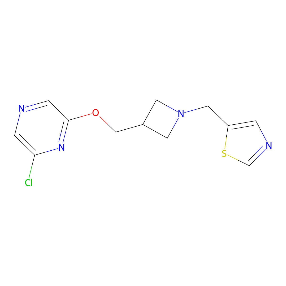 2-Chloro-6-({1-[(1,3-thiazol-5-yl)methyl]azetidin-3-yl}methoxy)pyrazine molecular structure, CAS 3054551-27-5