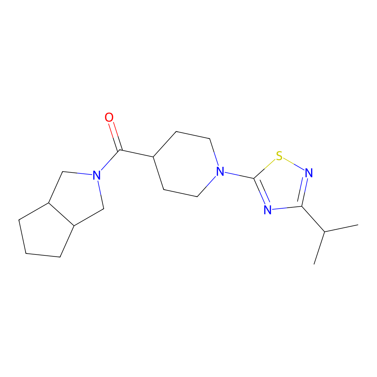 4-{Octahydrocyclopenta[c]pyrrole-2-carbonyl}-1-[3-(propan-2-yl)-1,2,4-thiadiazol-5-yl]piperidine molecular structure, CAS 3054572-95-8