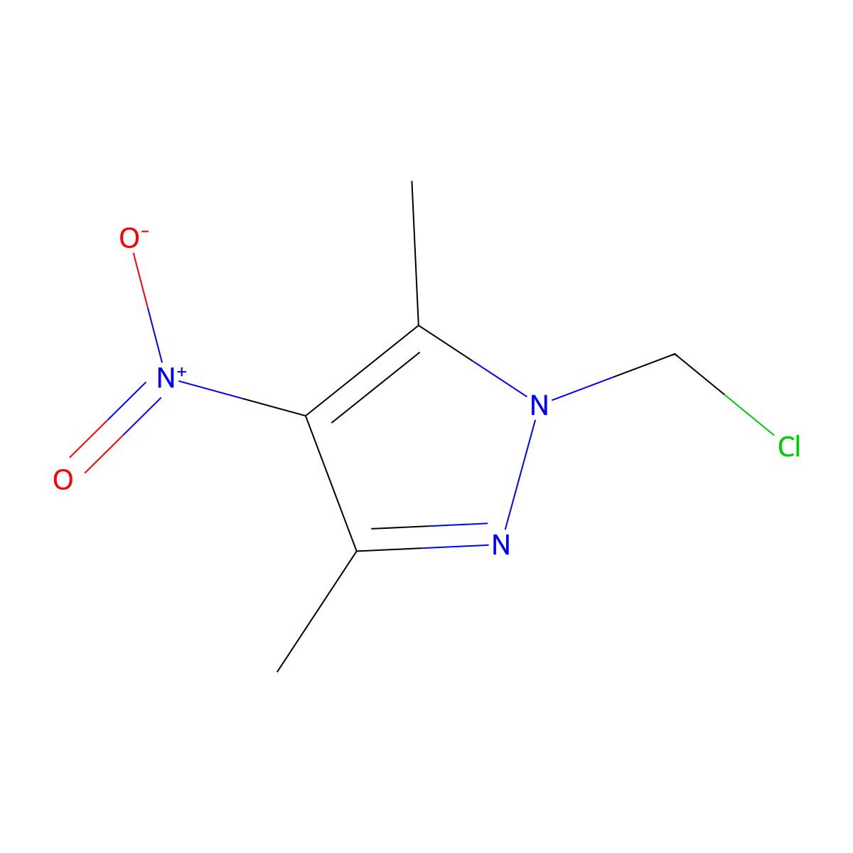 1-(chloromethyl)-3,5-dimethyl-4-nitro-1H-pyrazole molecular structure, CAS 51355-91-0