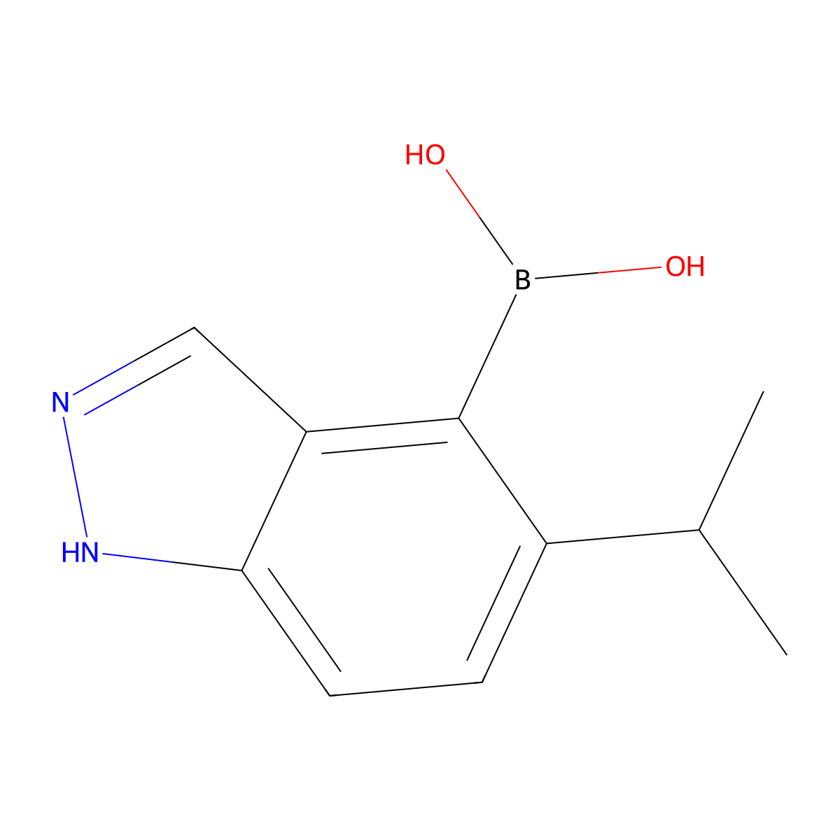 (5-Isopropyl-1H-indazol-4-yl)boronic acid molecular structure, CAS 693285-67-5
