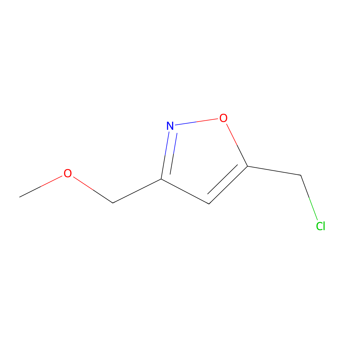 5-(Chloromethyl)-3-(methoxymethyl)-1,2-oxazole molecular structure, CAS 71495-01-7