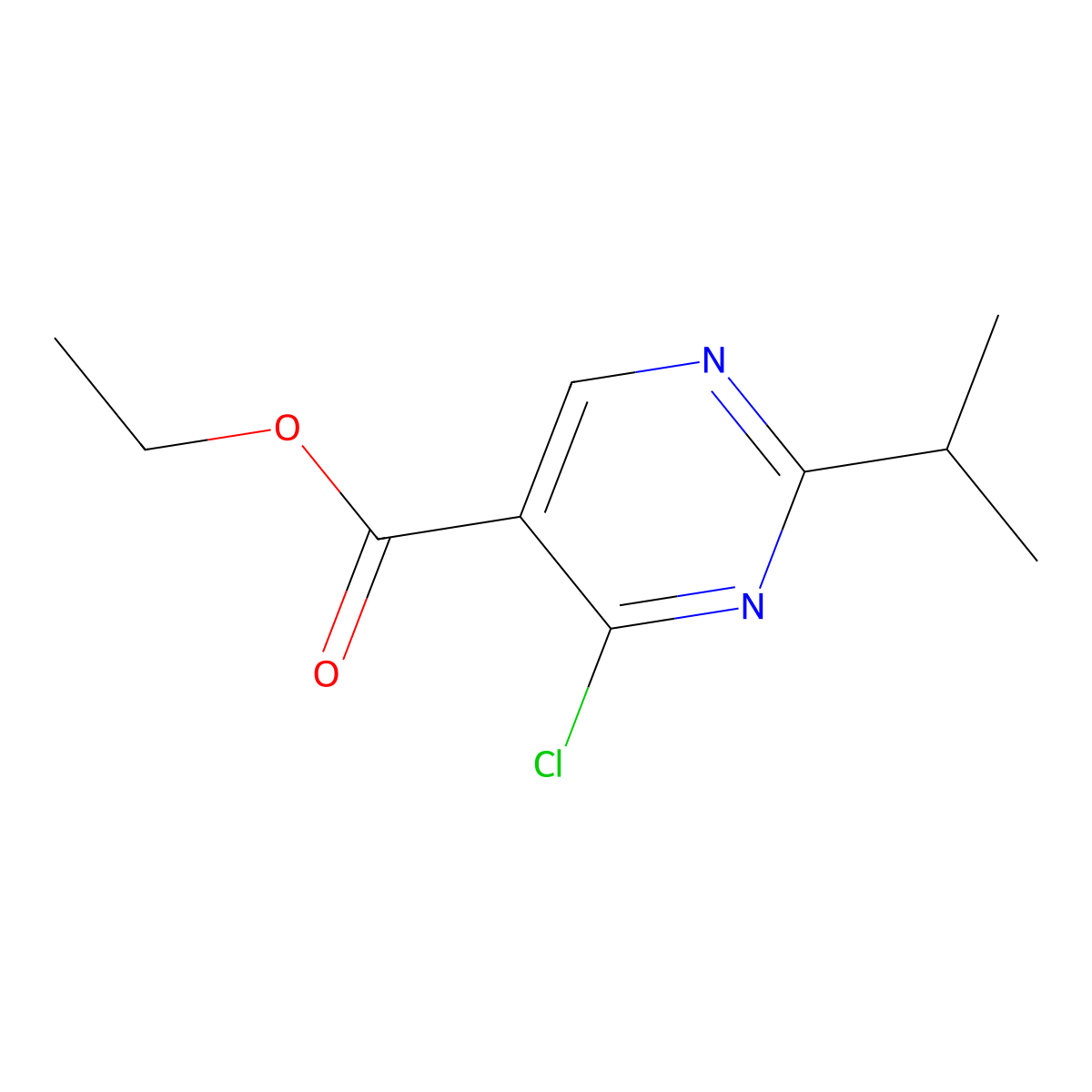 4-Chloro-2-isopropylpyrimidine-5-carboxylic acid ethyl ester molecular structure, CAS 72419-33-1