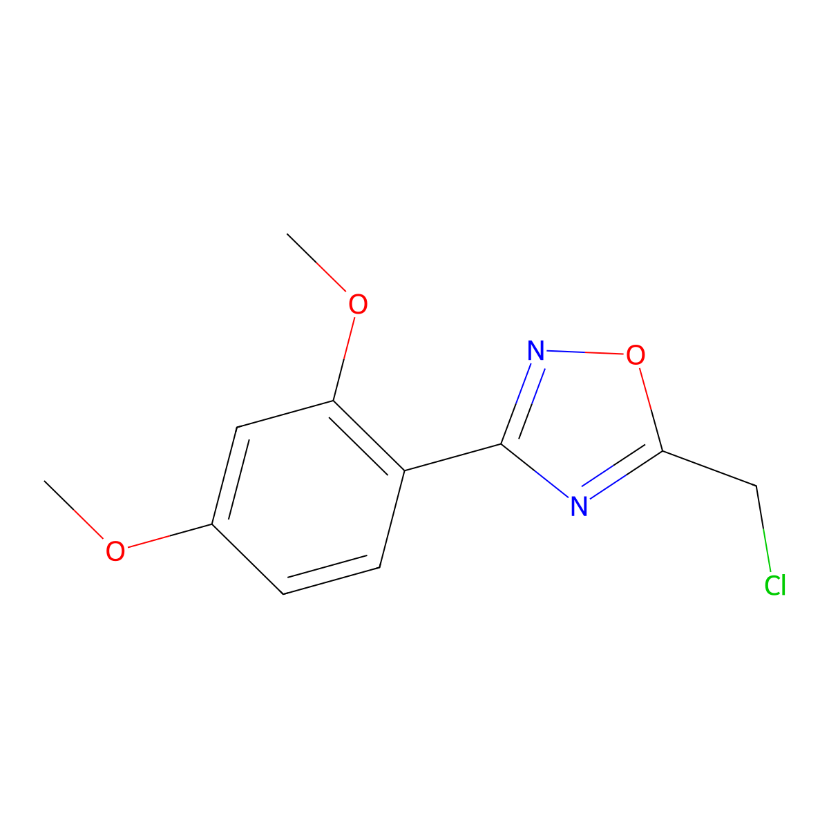5-(Chloromethyl)-3-(2,4-dimethoxyphenyl)-1,2,4-oxadiazole molecular structure, CAS 854137-68-1